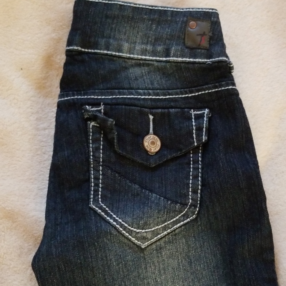 Jeans - Picture 3 of 4